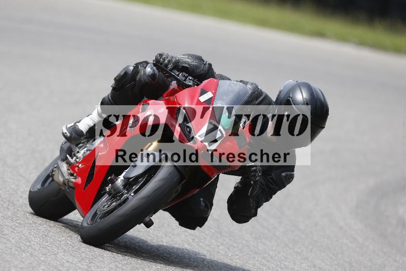 /25 10.06.2025 MaxRacing ADR/Gruppe gruen/77-1